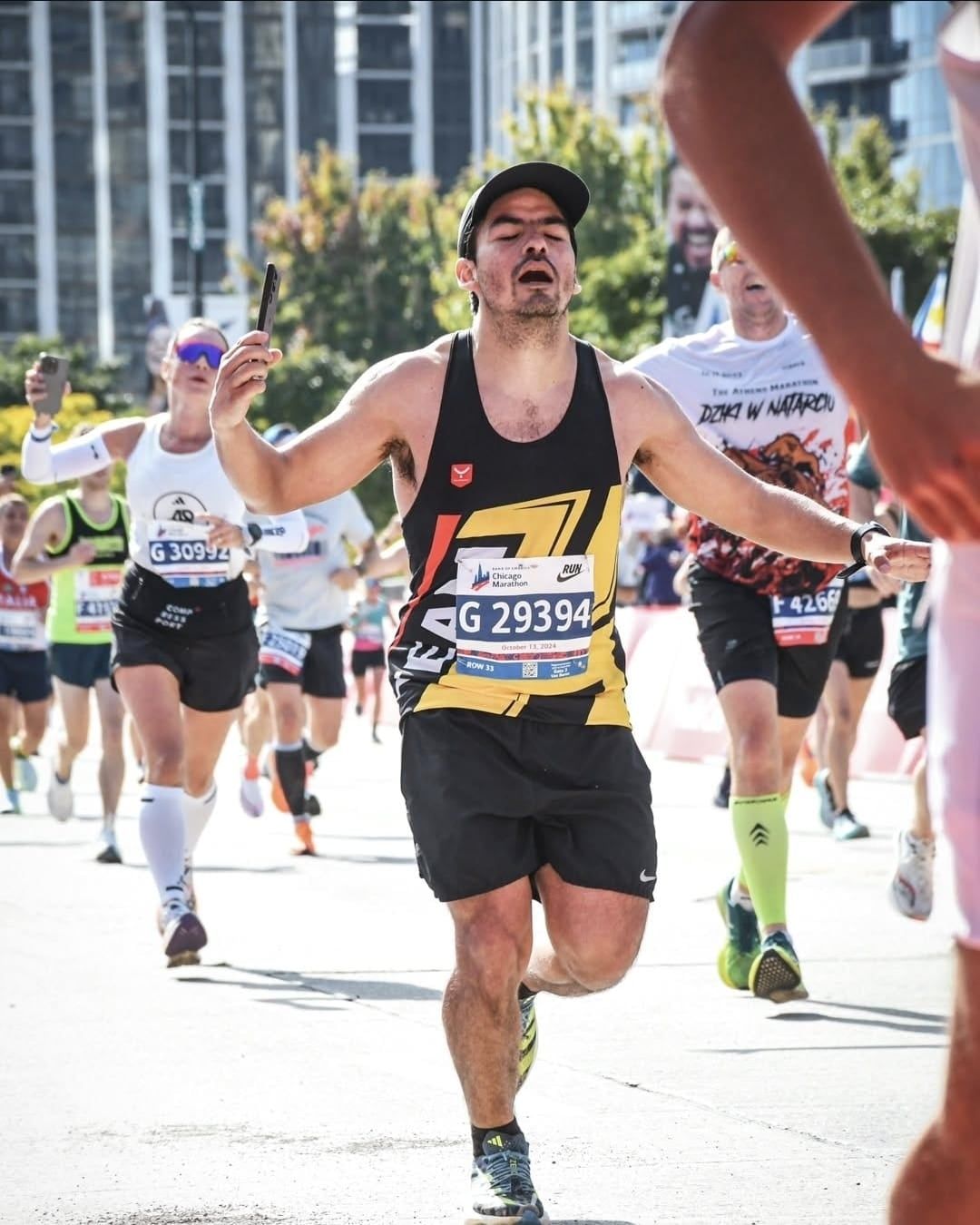 Daniel corriendo en pista